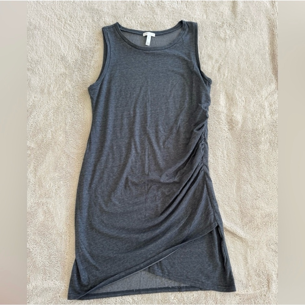 Leith Ruched Gray Dress